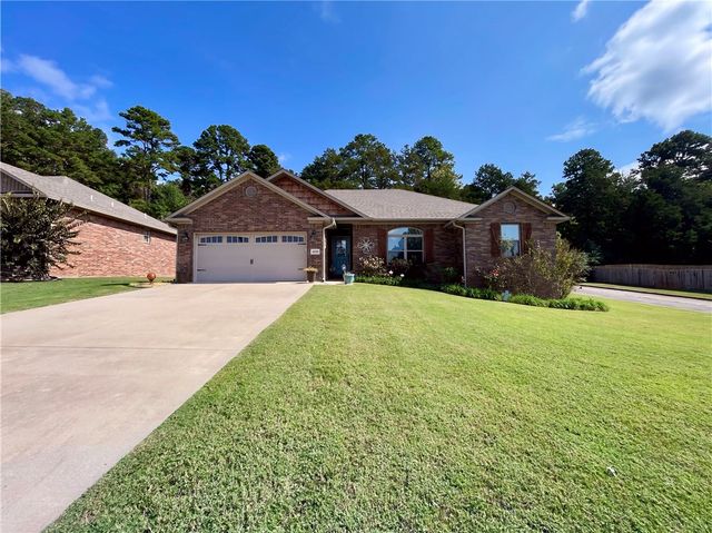 4108 N Hartford Avenue, Russellville, AR 72802