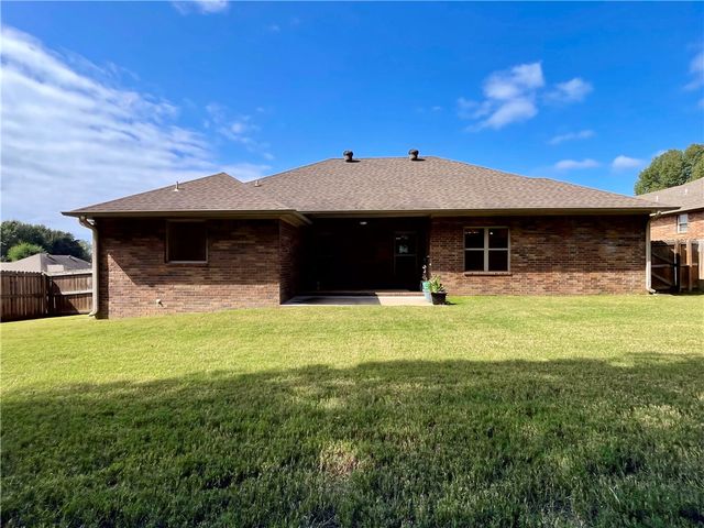 4108 N Hartford Avenue, Russellville, AR 72802
