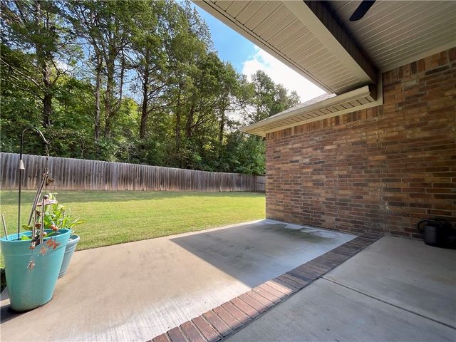 4108 N Hartford Avenue, Russellville, AR 72802