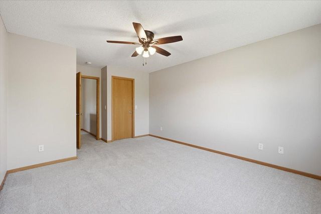 17150 Eastwood Avenue, Lakeville, MN 55024