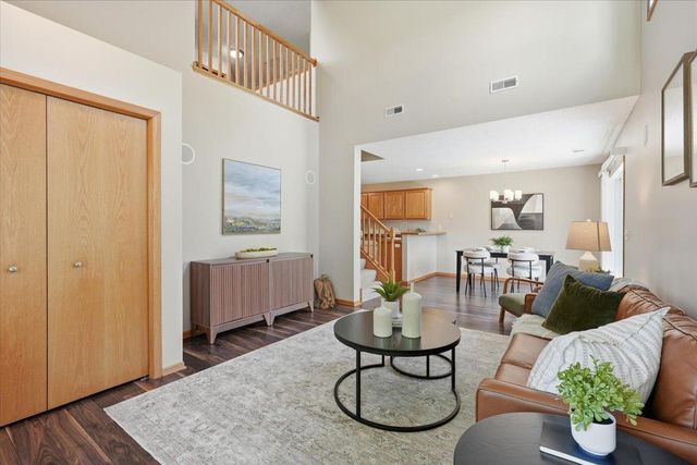 17150 Eastwood Avenue, Lakeville, MN 55024