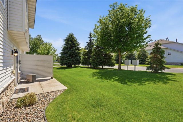 17150 Eastwood Avenue, Lakeville, MN 55024