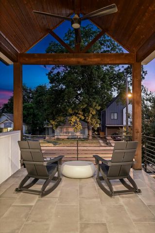 2104 E 2nd ST 1, Austin, TX 78702