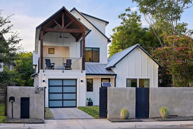 2104 E 2nd ST 1, Austin, TX 78702