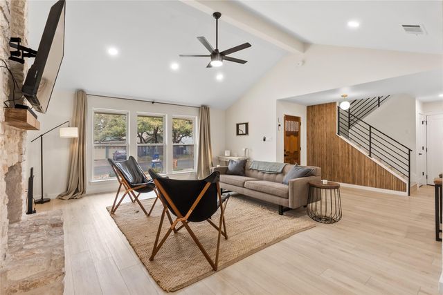 1703 Kimmerling LN, Austin, TX 78758