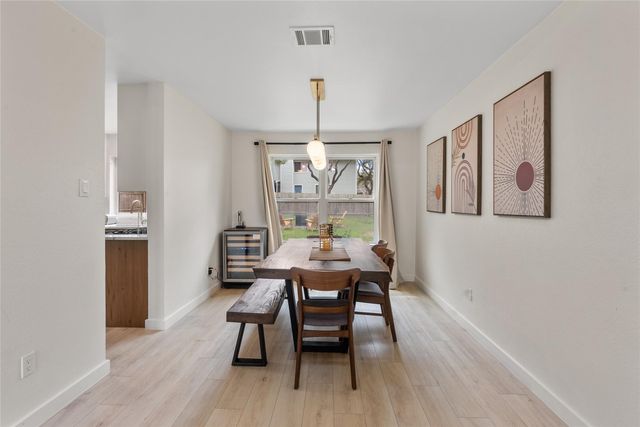 1703 Kimmerling LN, Austin, TX 78758