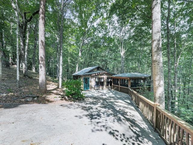 189 Smith Hill Road, Blue Ridge, GA 30513