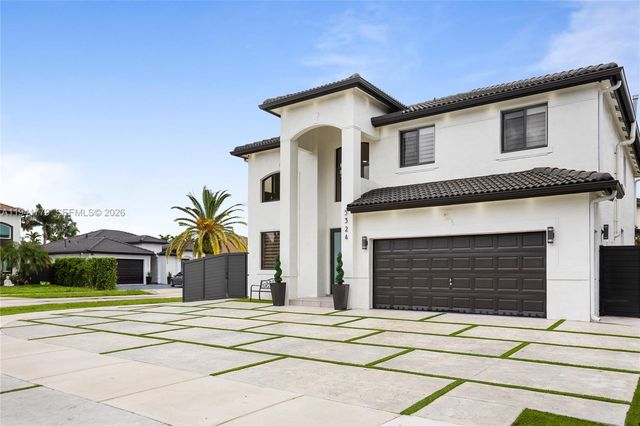 5324 SW 164 Ct, Miami, FL 33185