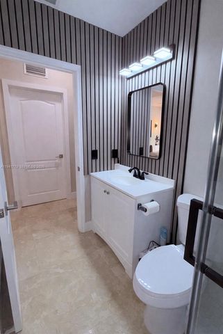 5324 SW 164 Ct, Miami, FL 33185