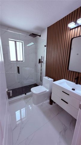 5324 SW 164 Ct, Miami, FL 33185