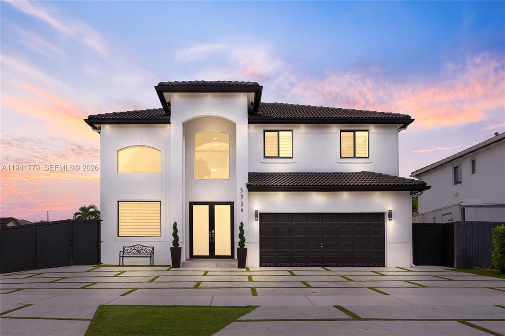 5324 SW 164 Ct, Miami, FL 33185