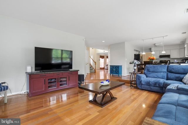 2711 WHISTLING CT, Waldorf, MD 20601