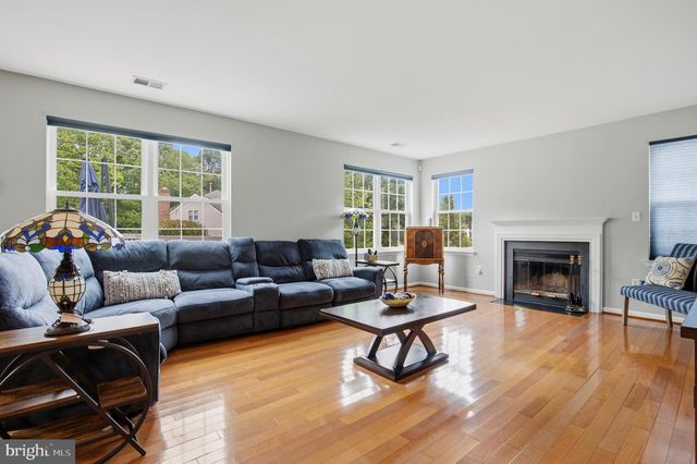 2711 WHISTLING CT, Waldorf, MD 20601