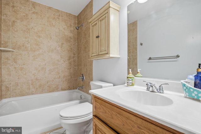 2711 WHISTLING CT, Waldorf, MD 20601