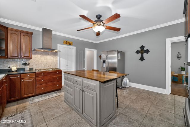 701 Parkview Drive, New Iberia, LA 70563
