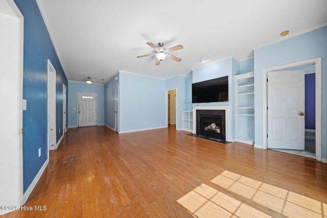 105 Penquin Place, Hampstead, NC 28443