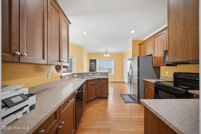 105 Penquin Place, Hampstead, NC 28443