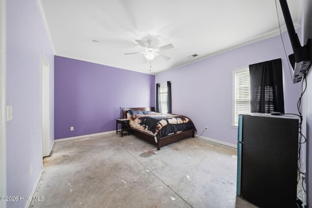 105 Penquin Place, Hampstead, NC 28443