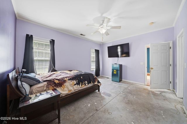 105 Penquin Place, Hampstead, NC 28443