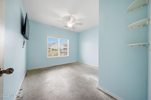 105 Penquin Place, Hampstead, NC 28443