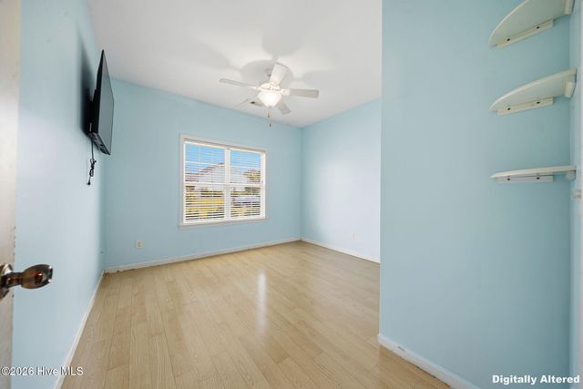 105 Penquin Place, Hampstead, NC 28443