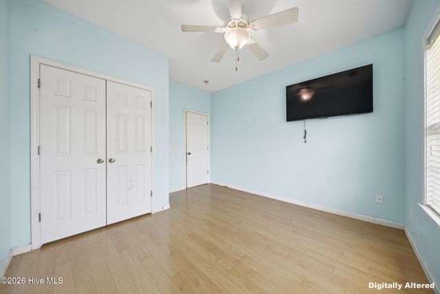 105 Penquin Place, Hampstead, NC 28443