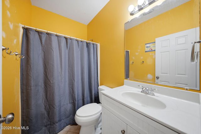 105 Penquin Place, Hampstead, NC 28443