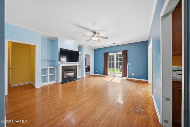 105 Penquin Place, Hampstead, NC 28443