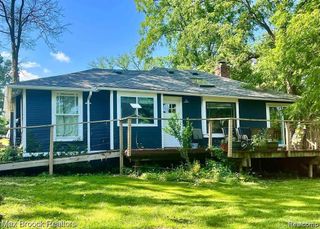 4995 Lockhart Street, West Bloomfield, MI 48323