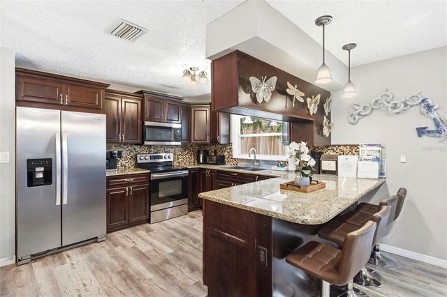2460 BEACON GROVES BOULEVARD, Palm Harbor, FL 34683