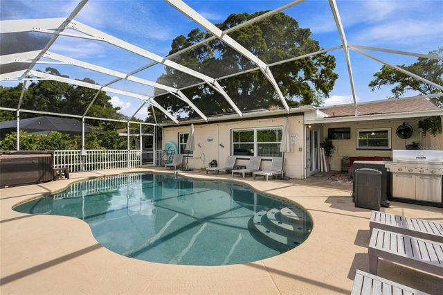 2460 BEACON GROVES BOULEVARD, Palm Harbor, FL 34683