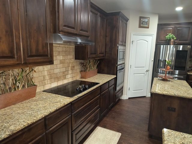 213 Dawn DR, Liberty Hill, TX 78642