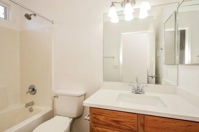 9243 W Saint John Road, Peoria, AZ 85382