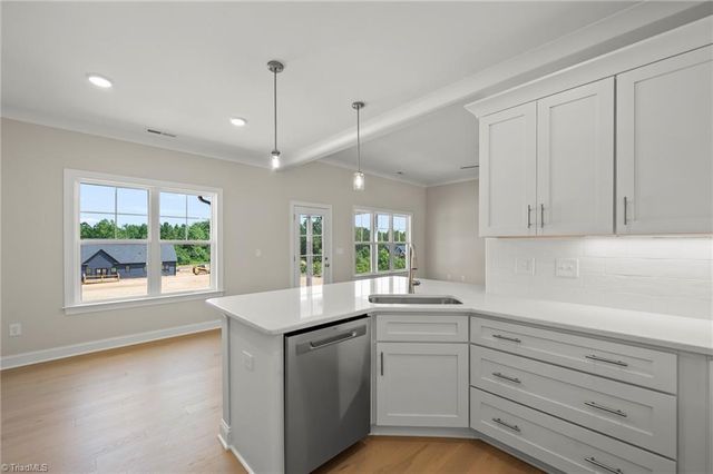 174 Cool Run, Lexington, NC 27295