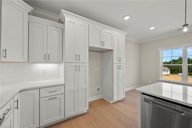 174 Cool Run, Lexington, NC 27295