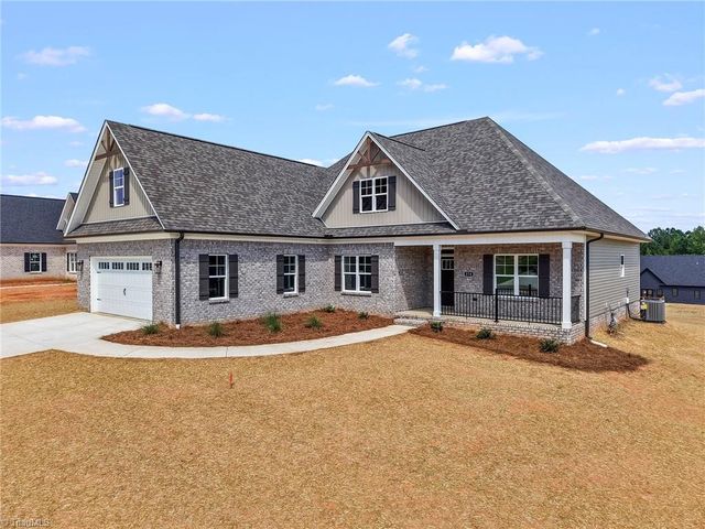 174 Cool Run, Lexington, NC 27295