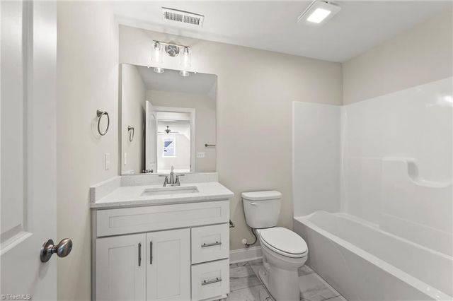 174 Cool Run, Lexington, NC 27295