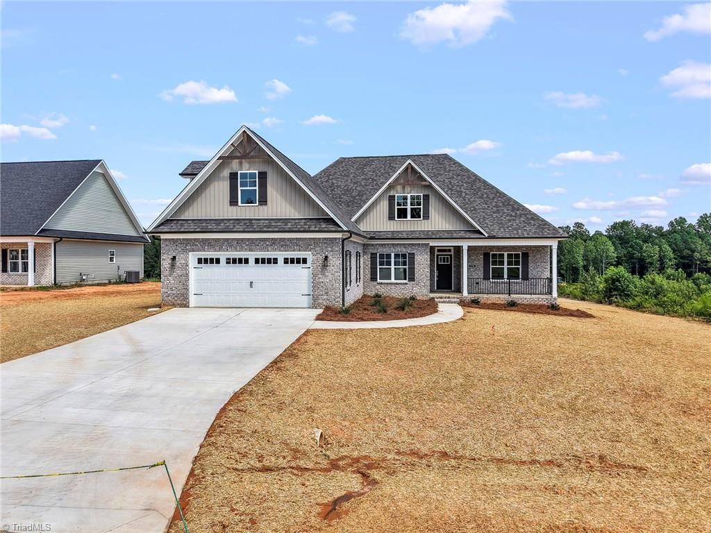 174 Cool Run, Lexington, NC 27295