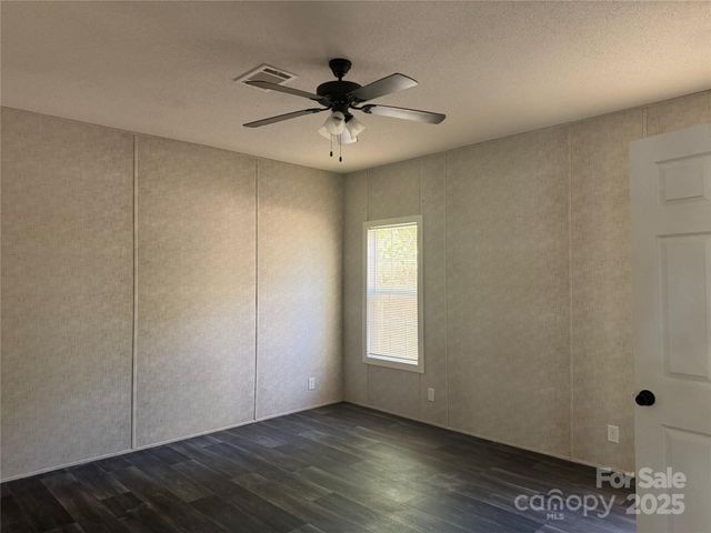 3960 Travellers Road, Kershaw, SC 29067