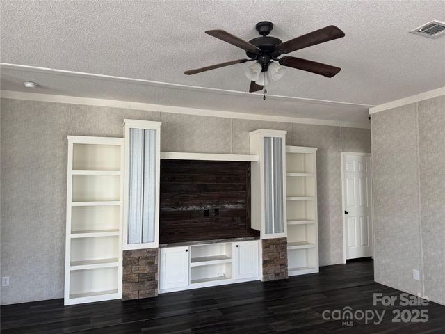 3960 Travellers Road, Kershaw, SC 29067