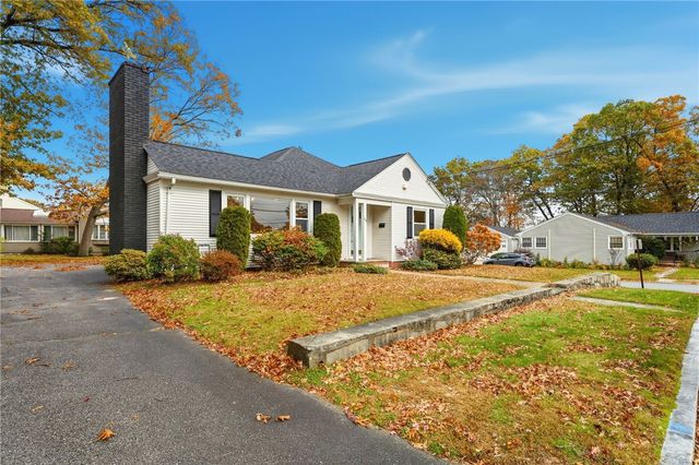 259 High Service Avenue, North Providence, RI 02904