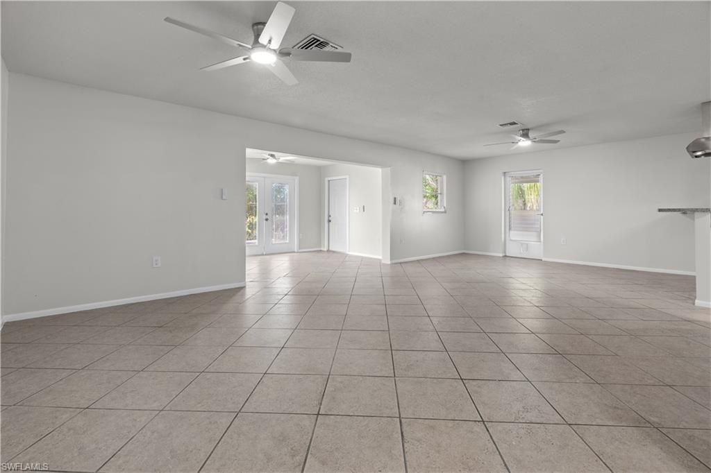 8925 Dorchester ST, FORT MYERS, FL 33907 — photo 5