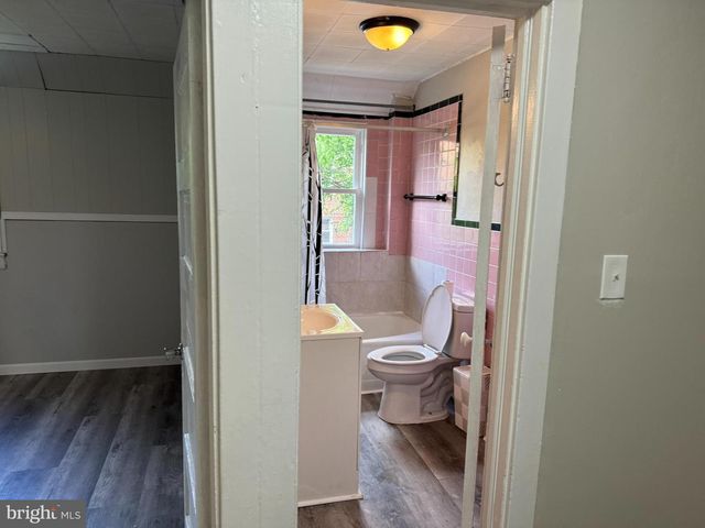 1308 MORTON AVE, Chester, PA 19013