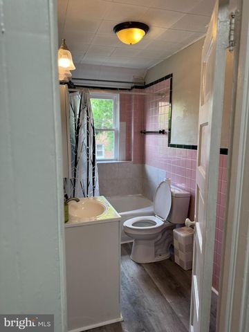 1308 MORTON AVE, Chester, PA 19013