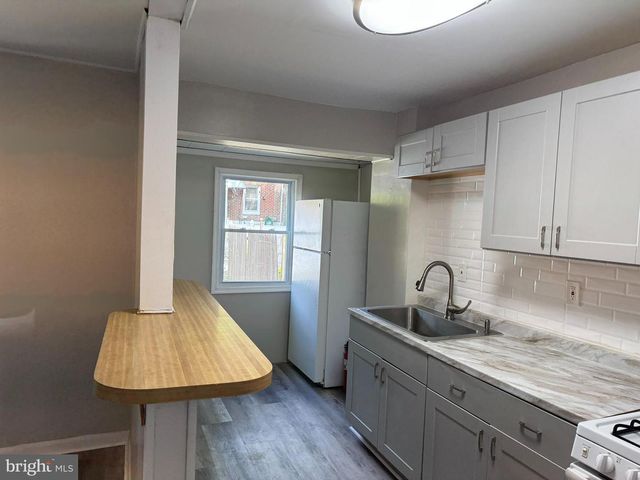 1308 MORTON AVE, Chester, PA 19013