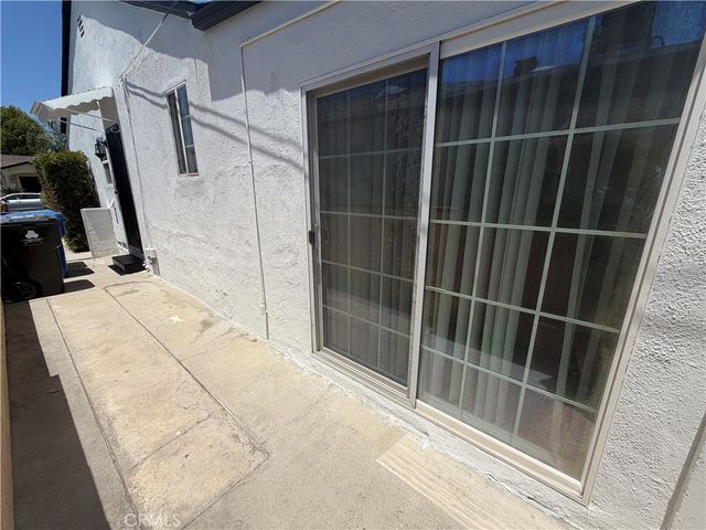 6250 Babcock Avenue, North Hollywood, CA 91606