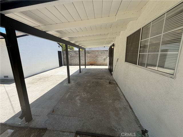 6250 Babcock Avenue, North Hollywood, CA 91606