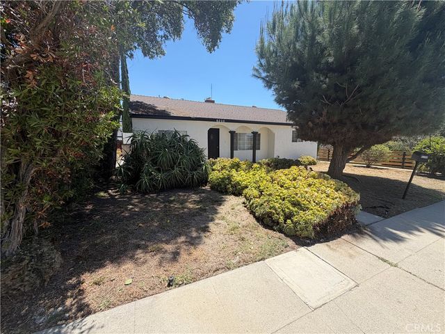 6250 Babcock Avenue, North Hollywood, CA 91606