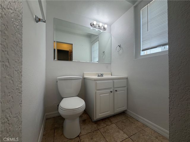 6250 Babcock Avenue, North Hollywood, CA 91606