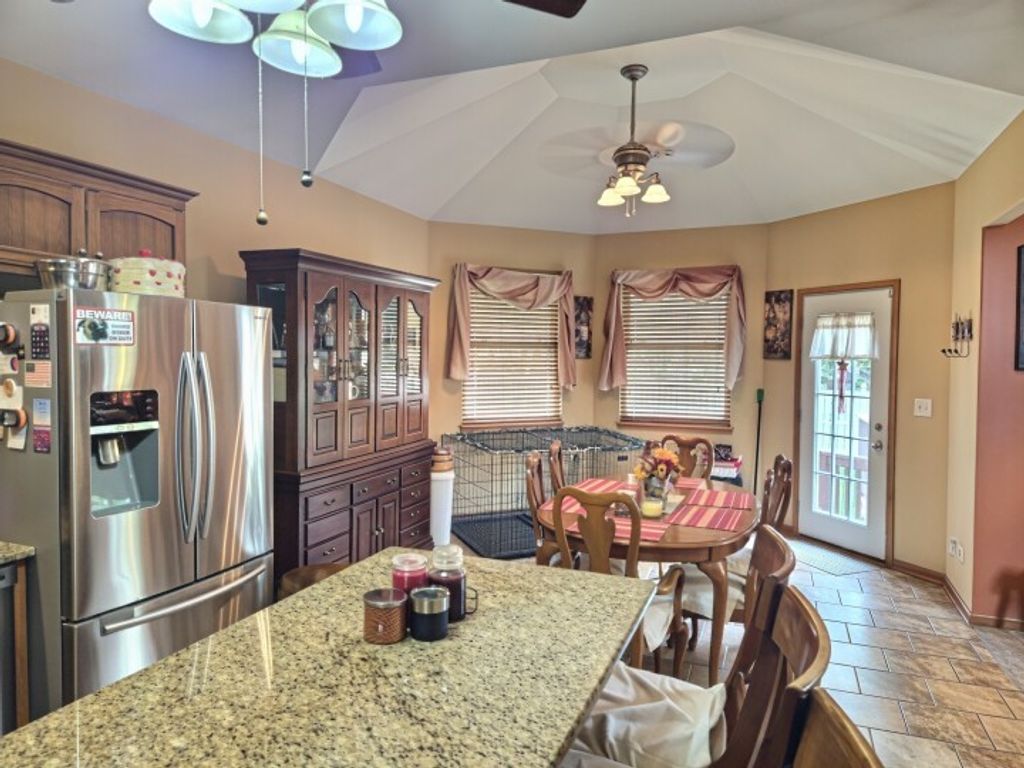 103 N Hickory Street, Peotone, IL 60468 — photo 5